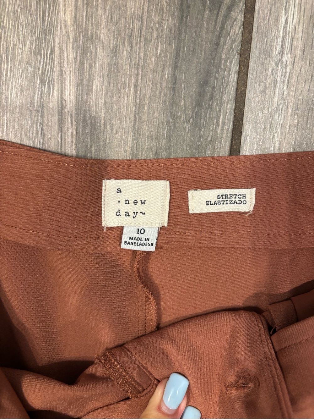 Women’s pumpkin Dress Pants - Classic Tailored Fit - Picture 3 of 5
